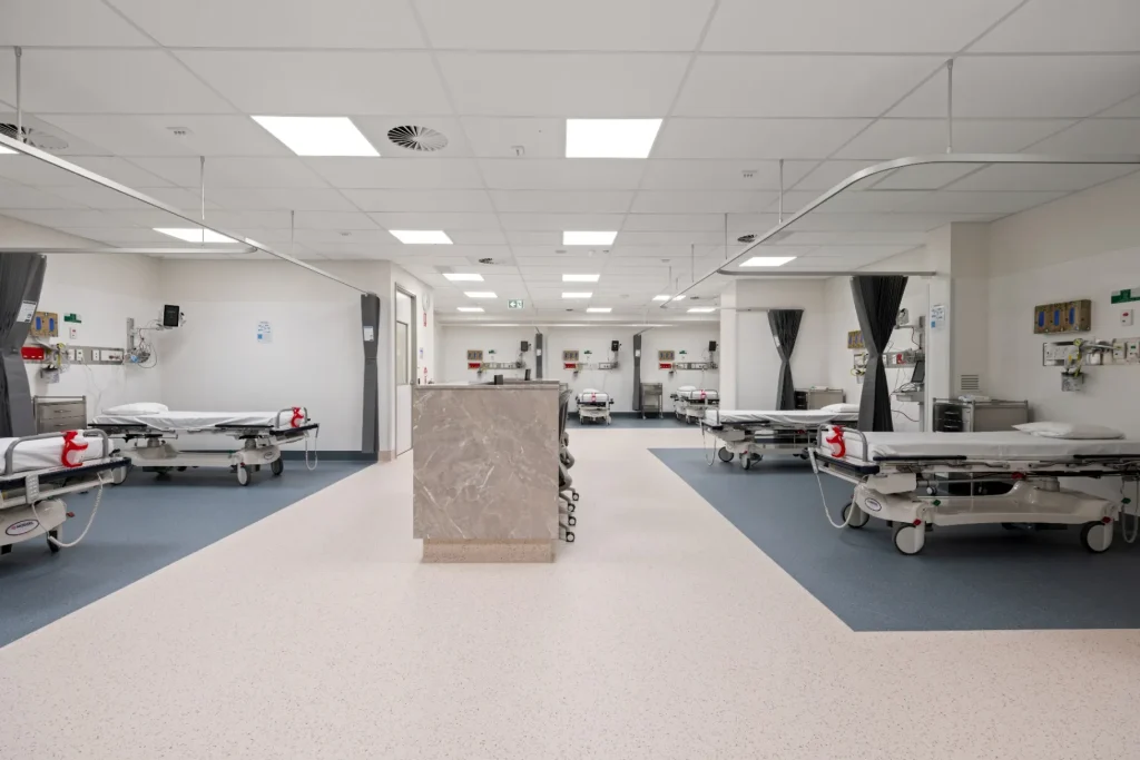 11. Perth_Day_Hospital-11-compressed